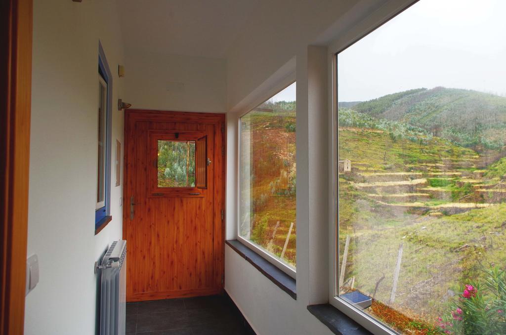 Гостьовий будинок Casas Do Sinhel Cha de Alvares Екстер'єр фото